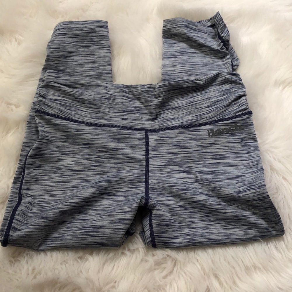 Bench Crop Legging